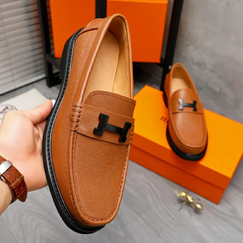 hermes cuir chaussures pour homme s_120a45a4